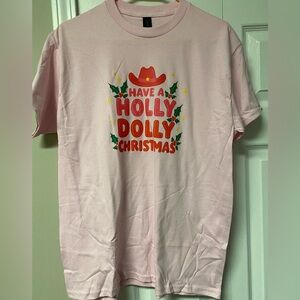 Gildan Pink 'Holly Dolly Christmas' Tee